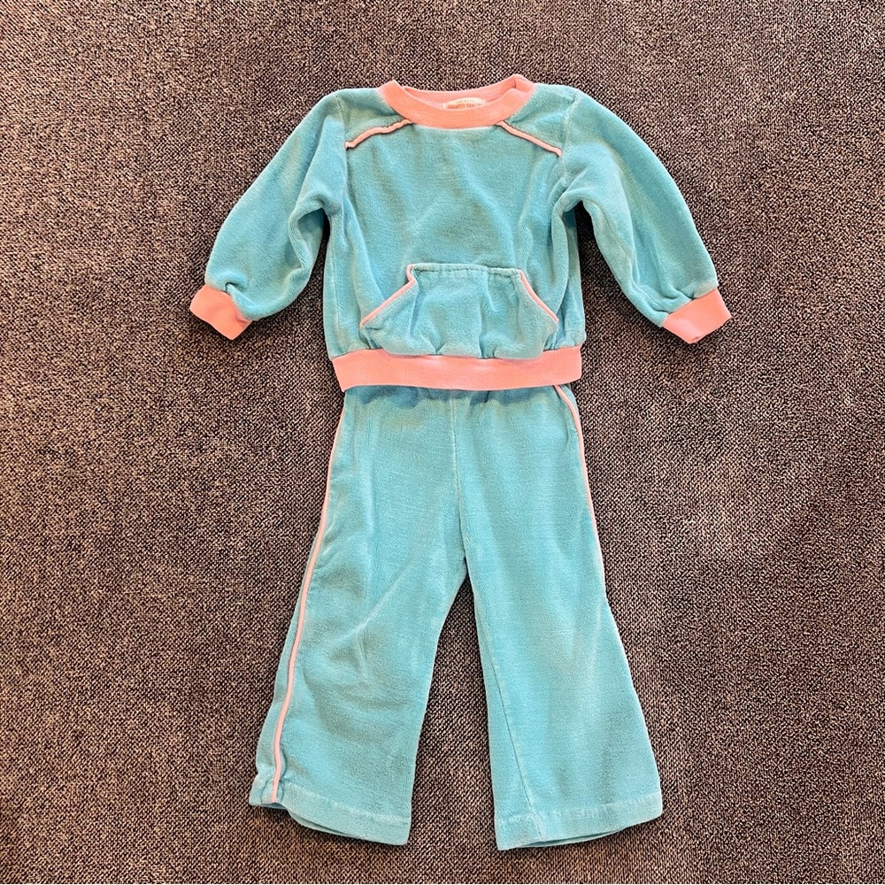 Vintage Healthtex Terry Cloth Sweatsuit Outfit Pink Blue Top Pouch Pants 2T